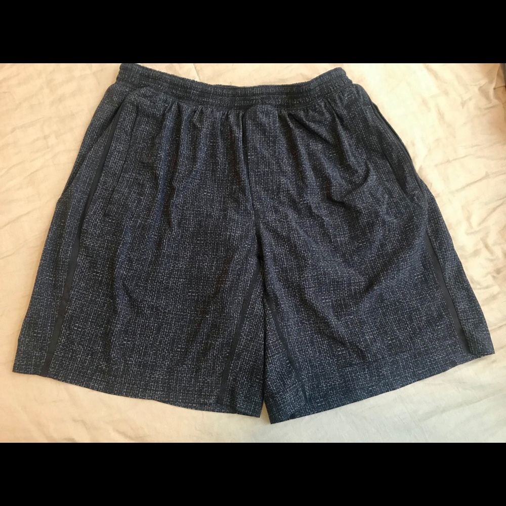 Lululemon pacebreaker shorts